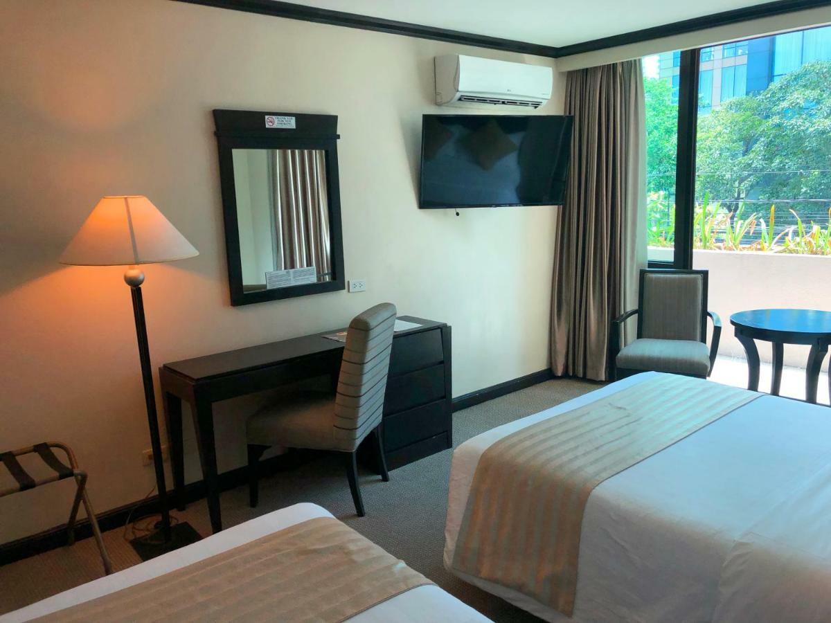 Tower Inn Makati Business Hotel Makati City Exterior photo